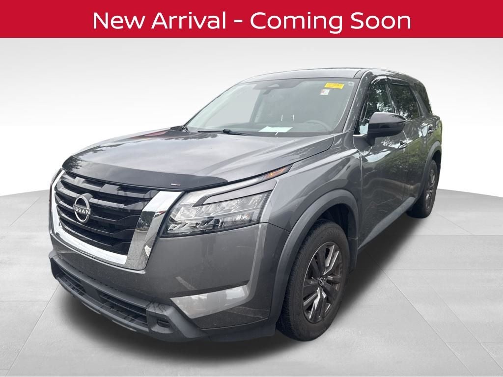 2024 Nissan Pathfinder S