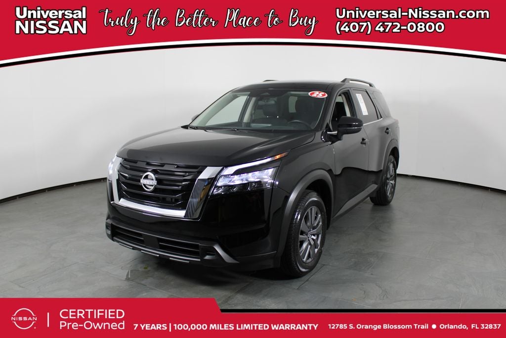 2025 Nissan Pathfinder SV