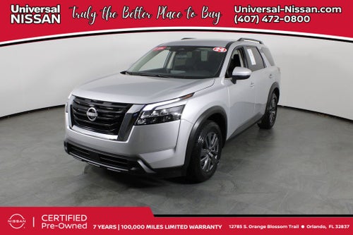 2024 Nissan Pathfinder SV