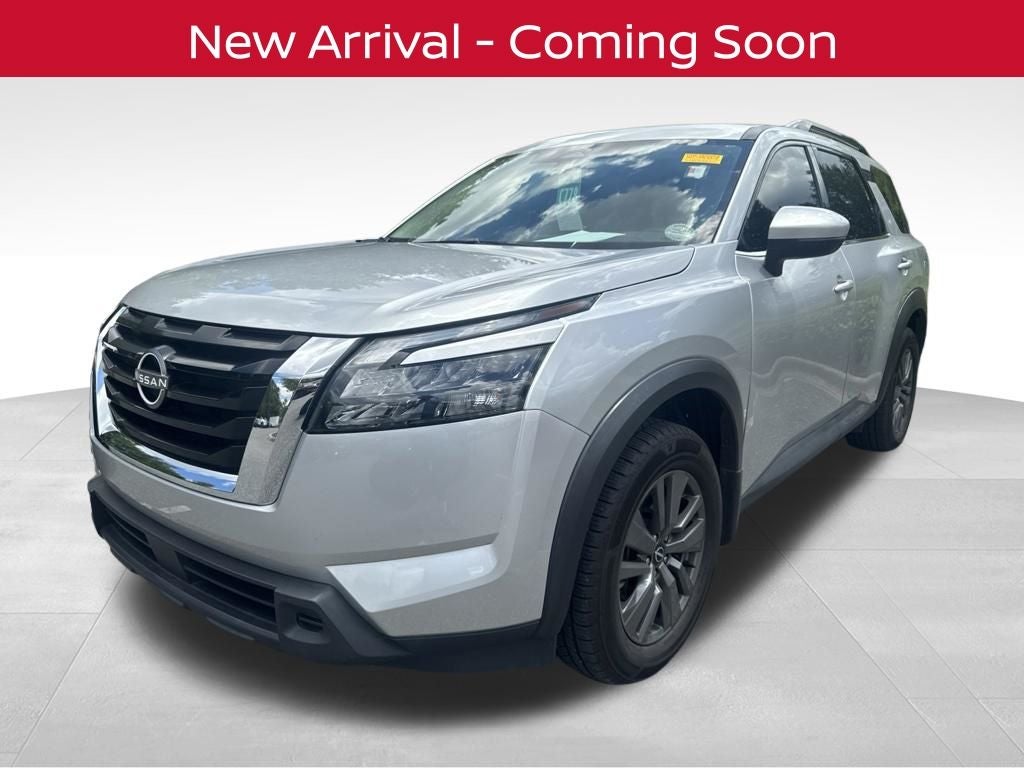 2023 Nissan Pathfinder SV
