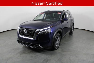 2025 Nissan Pathfinder SV