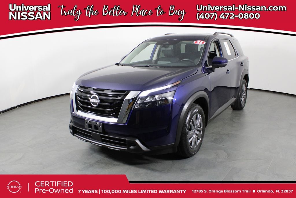 2025 Nissan Pathfinder SV