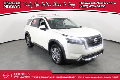 2022 Nissan Pathfinder SL