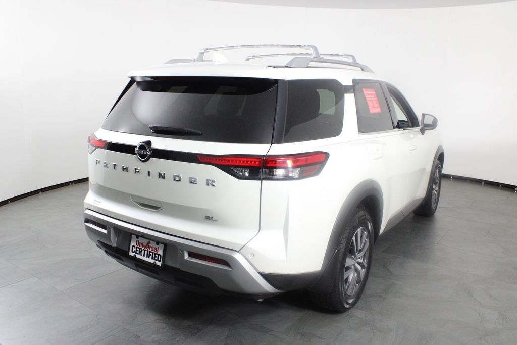 2022 Nissan Pathfinder SL