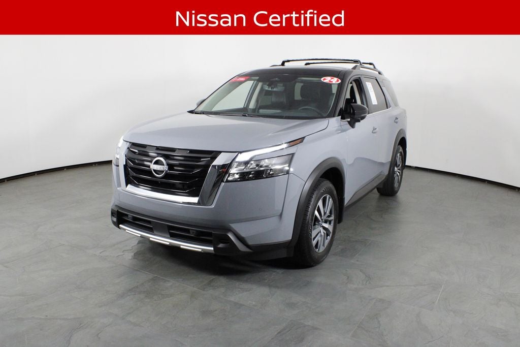 2024 Nissan Pathfinder SL