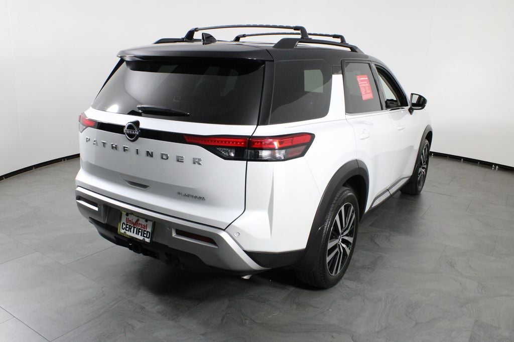2025 Nissan Pathfinder Platinum