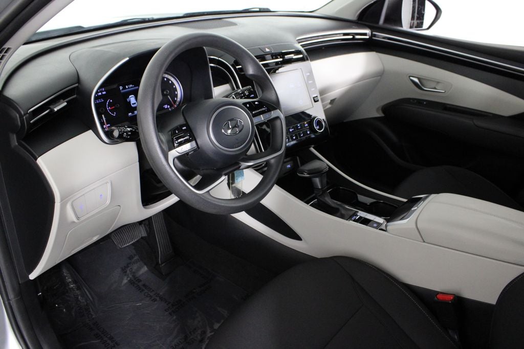 2023 Hyundai Tucson SE