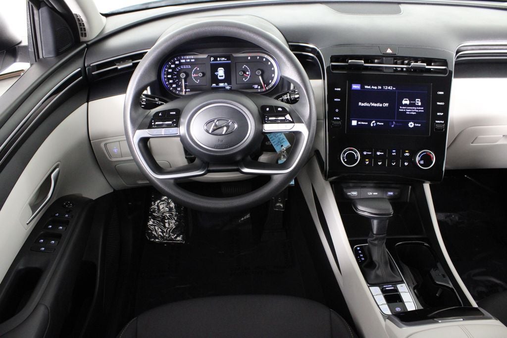 2023 Hyundai Tucson SE