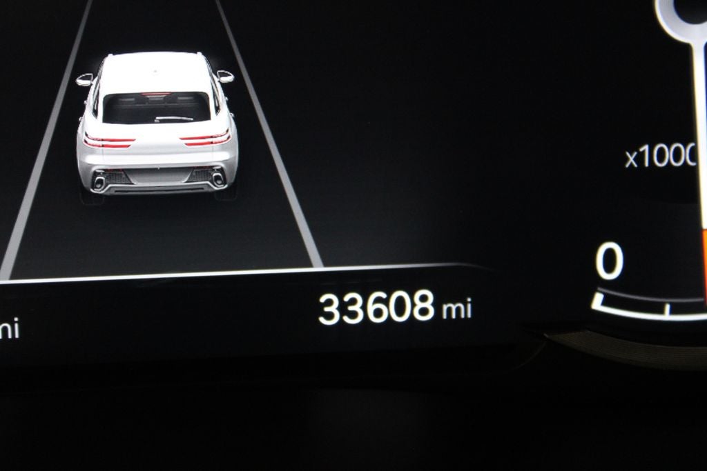 2025 Genesis GV70 2.5T