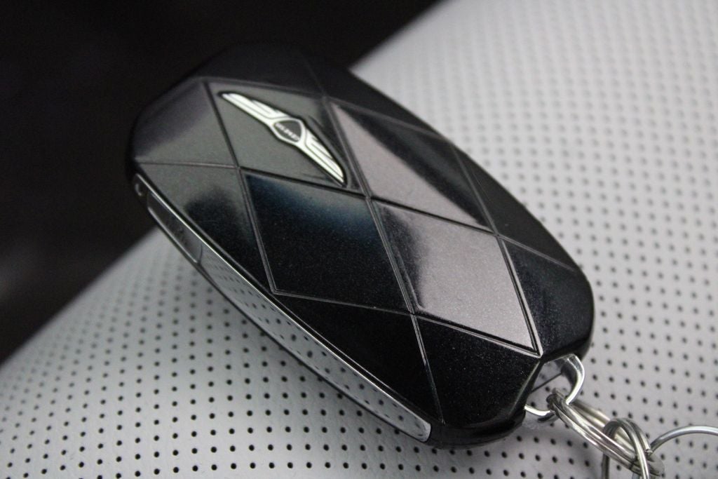 2026 Genesis GV70 2.5T Advanced