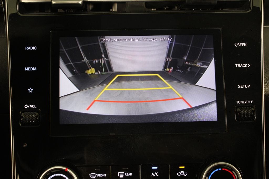 2024 Hyundai Santa Cruz SE