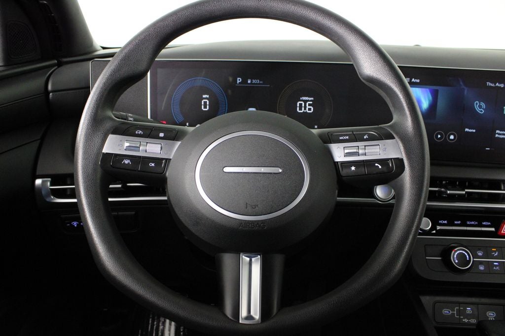 2025 Hyundai Santa Cruz SE