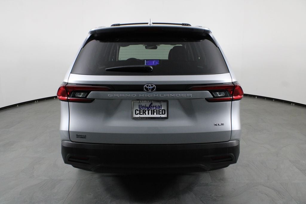 2025 Toyota Grand Highlander XLE