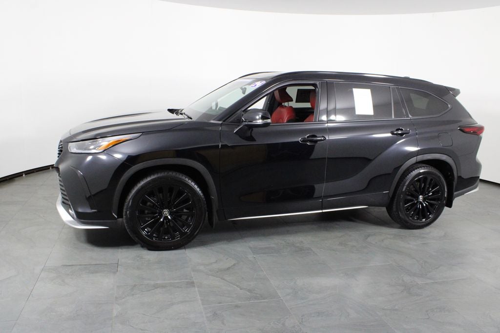 2024 Toyota Highlander XSE