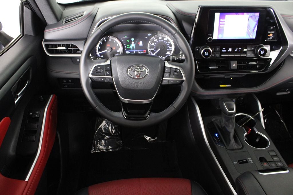 2024 Toyota Highlander XSE