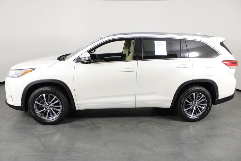 2017 Toyota Highlander XLE
