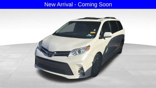 2020 Toyota Sienna XLE Premium 8 Passenger