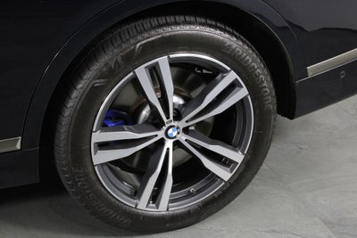 2021 BMW X7 M50i