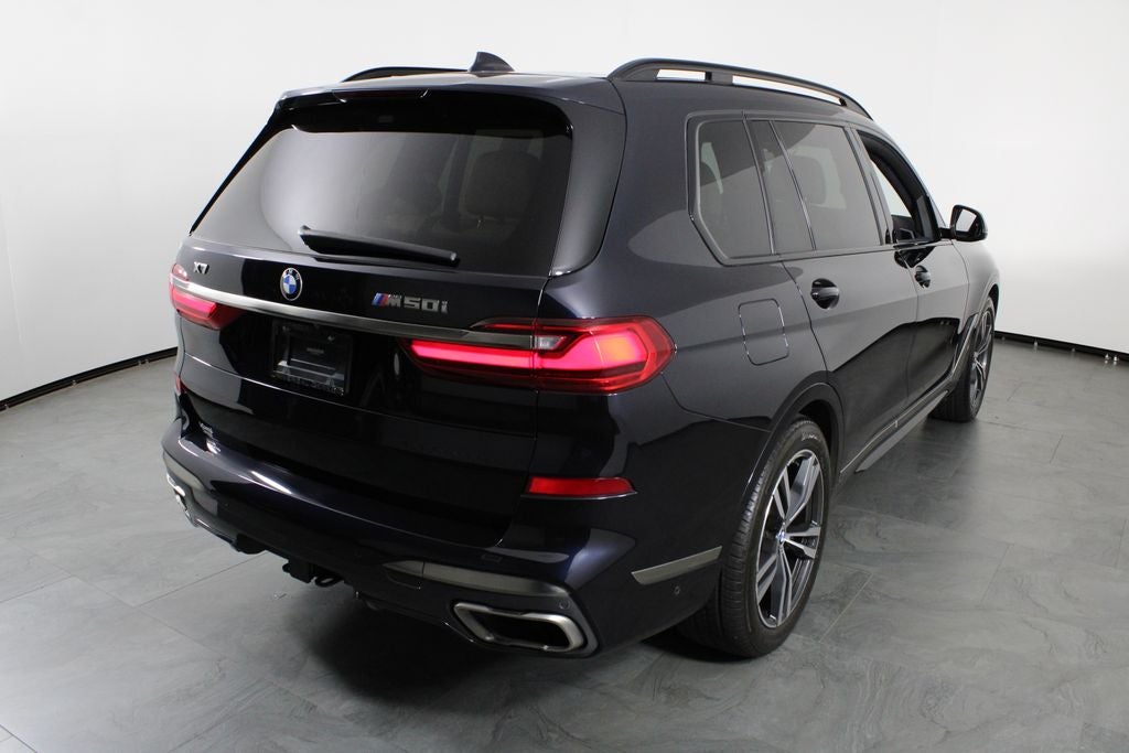 2021 BMW X7 M50i