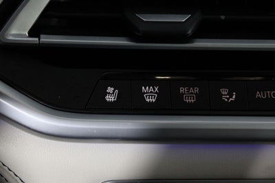 2021 BMW X7 M50i