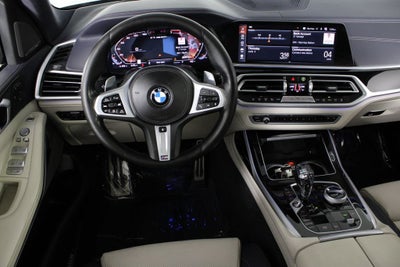 2021 BMW X7 M50i