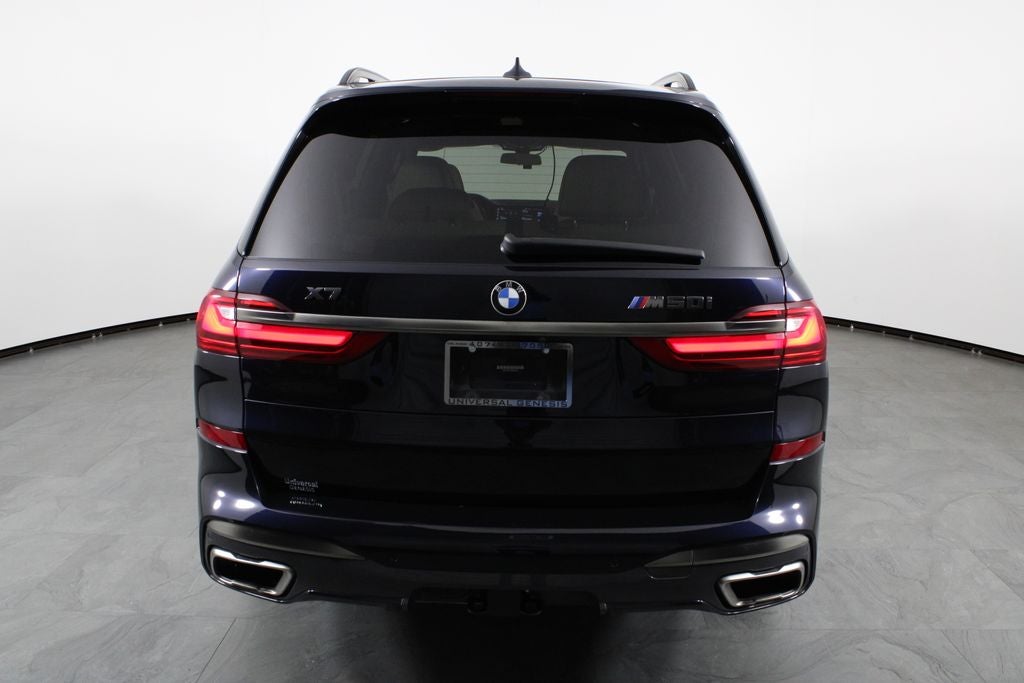 2021 BMW X7 M50i