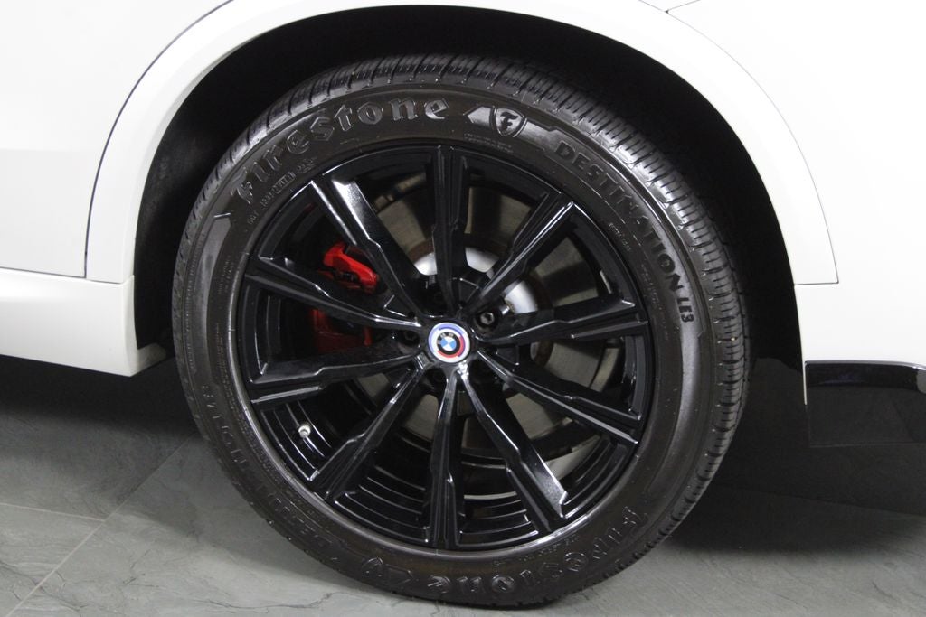 2022 BMW X5 M50i