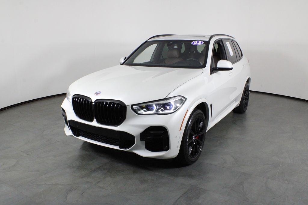2022 BMW X5 M50i