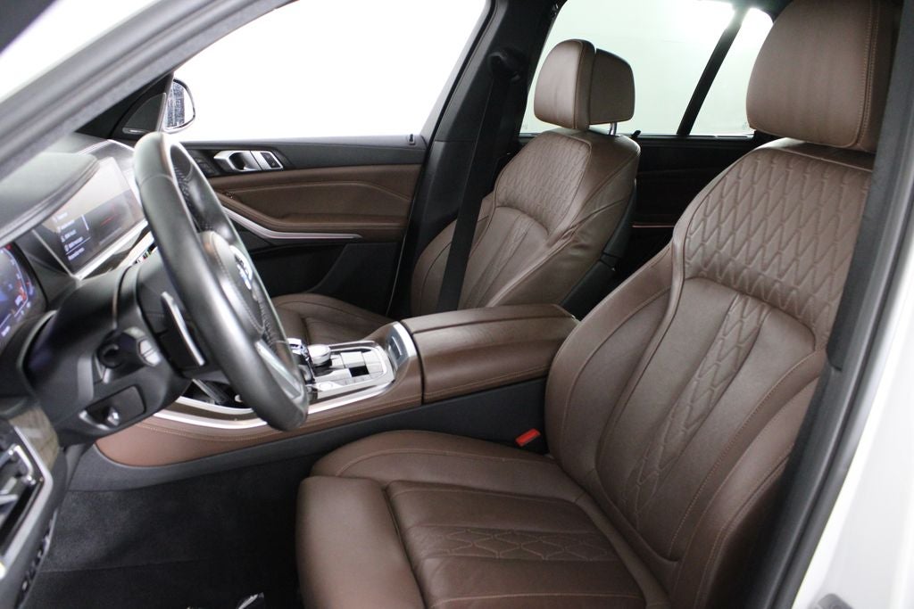 2022 BMW X5 M50i