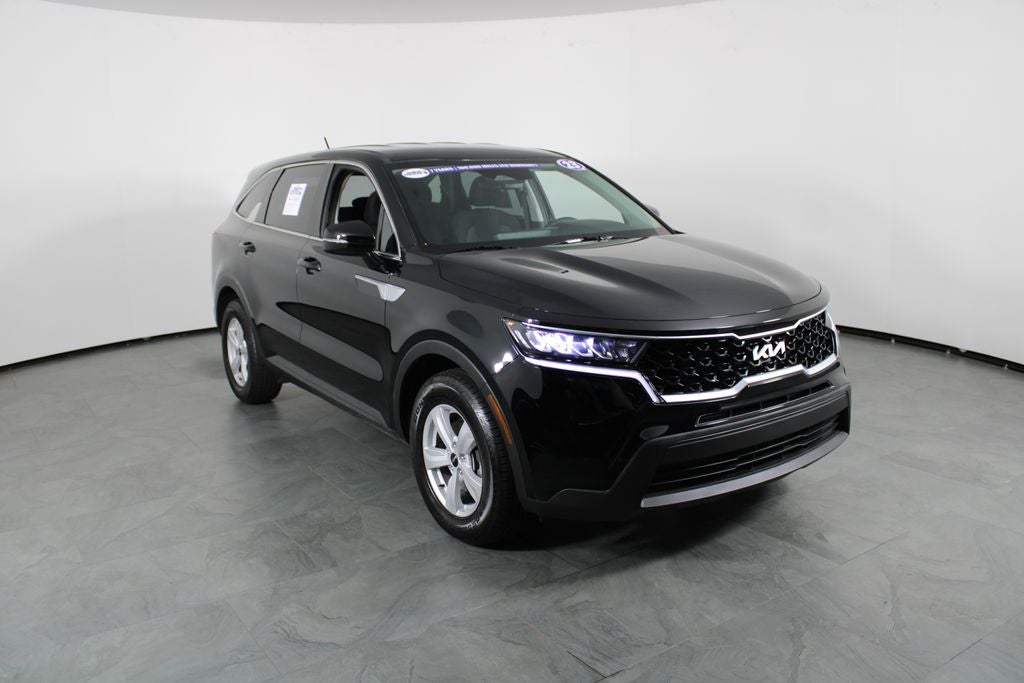 2023 Kia Sorento LX
