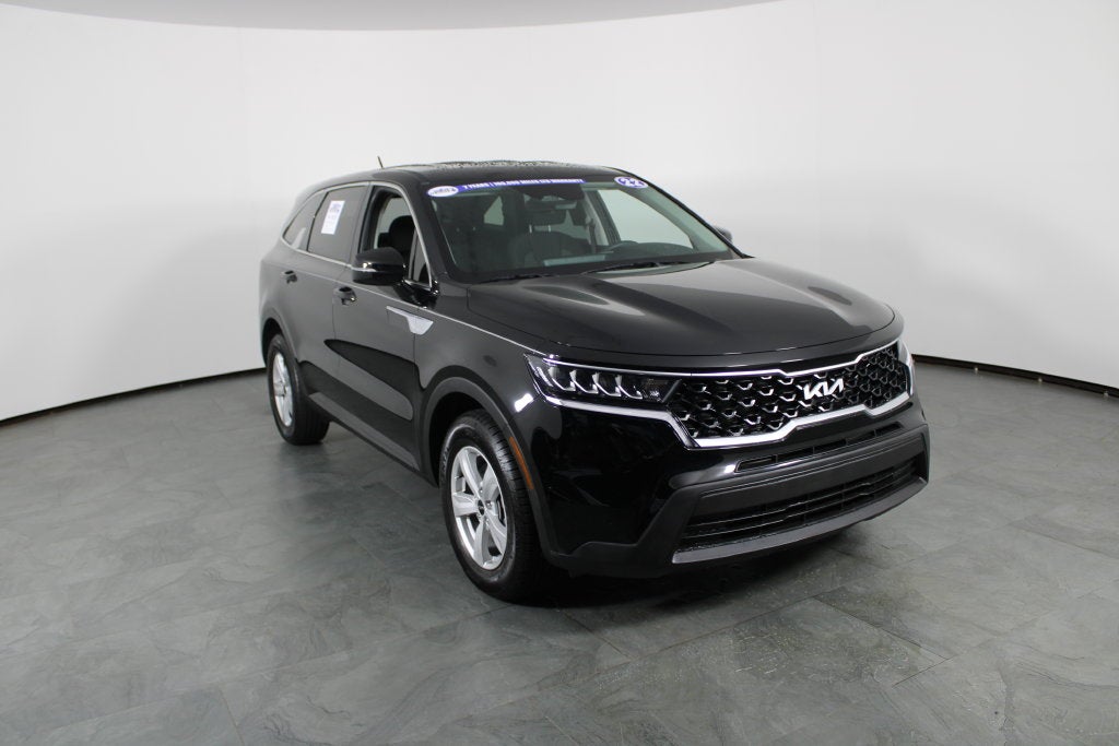 2022 Kia Sorento LX