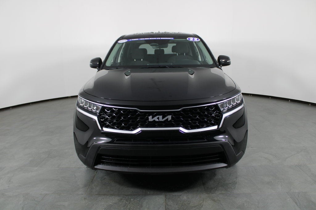 2022 Kia Sorento LX