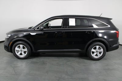 2022 Kia Sorento LX