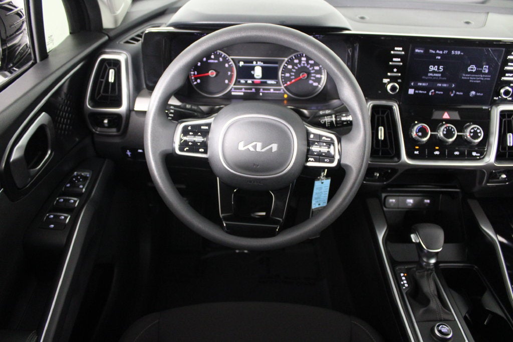 2022 Kia Sorento LX