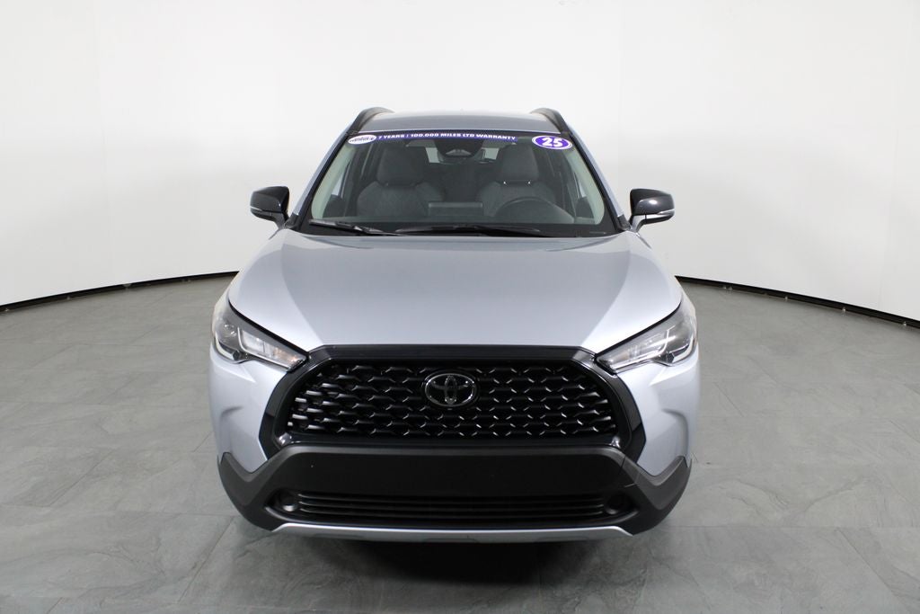 2025 Toyota Corolla Cross LE