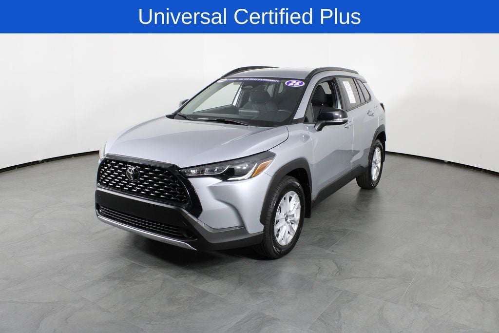 2025 Toyota Corolla Cross LE