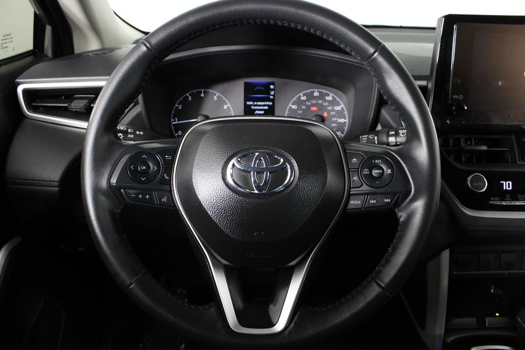 2025 Toyota Corolla Cross LE