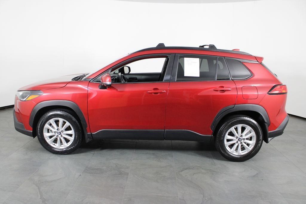 2022 Toyota Corolla Cross LE LE