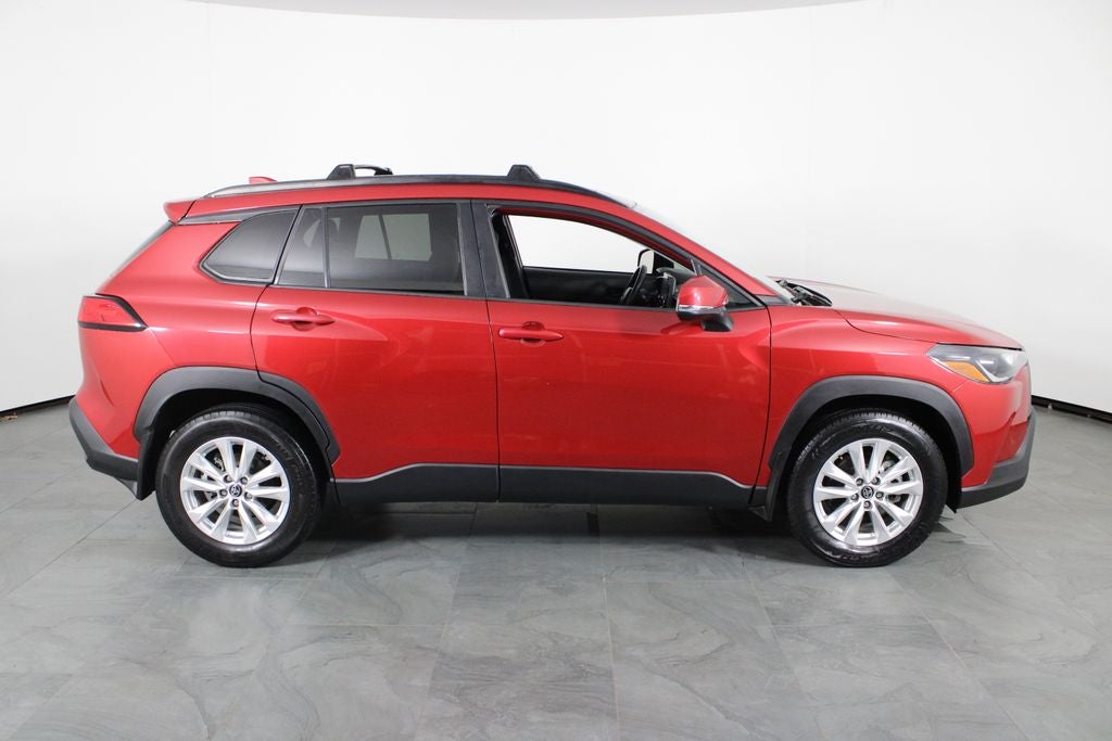 2022 Toyota Corolla Cross LE LE
