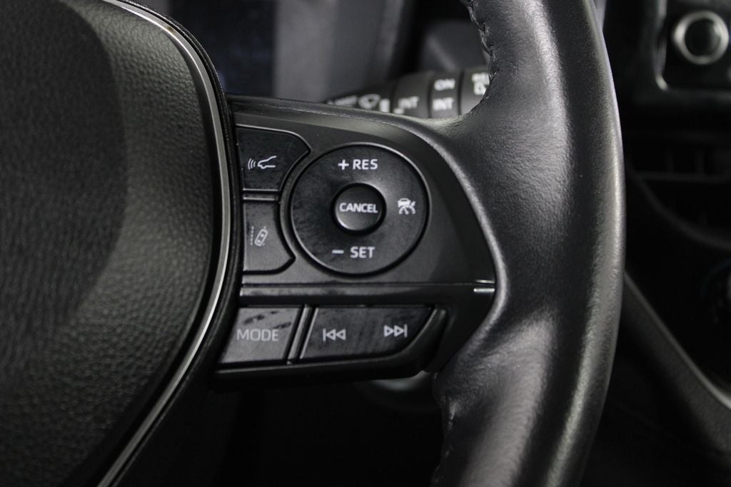 2022 Toyota Corolla Cross LE LE