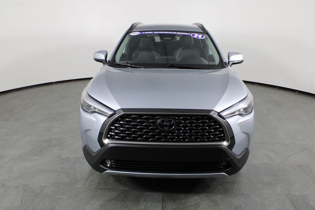 2024 Toyota Corolla Cross XLE