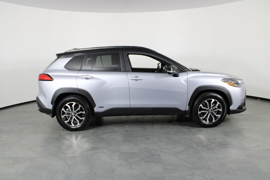 2024 Toyota Corolla Cross Hybrid SE
