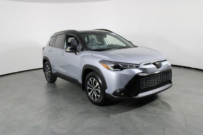 2024 Toyota Corolla Cross Hybrid SE