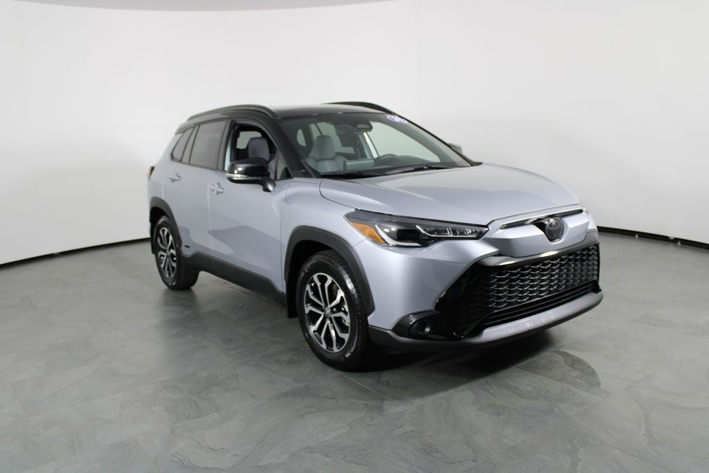 2024 Toyota Corolla Cross Hybrid SE