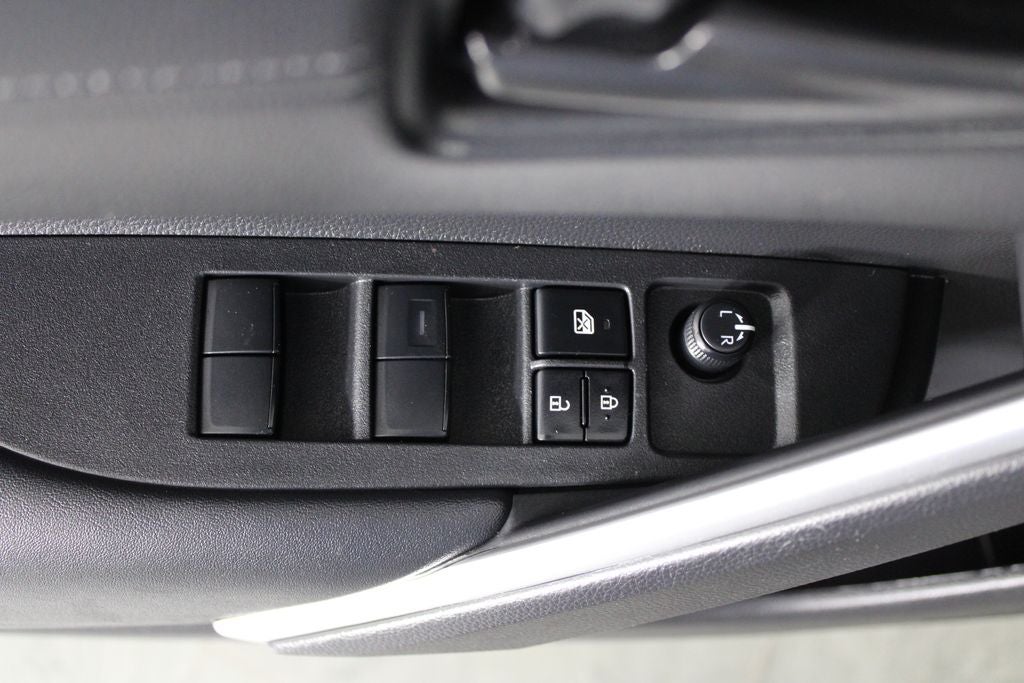 2024 Toyota Corolla Cross Hybrid SE