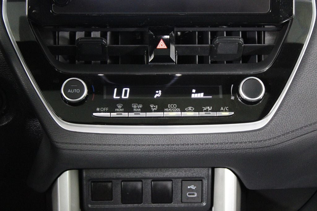 2024 Toyota Corolla Cross Hybrid SE