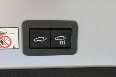 2025 Toyota Corolla Cross Hybrid XSE