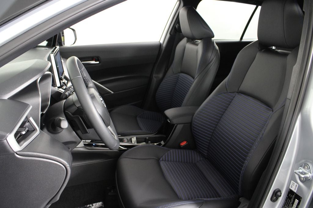 2025 Toyota Corolla Cross Hybrid XSE