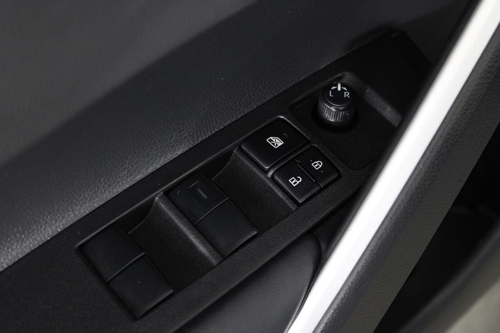 2025 Toyota Corolla Cross Hybrid XSE