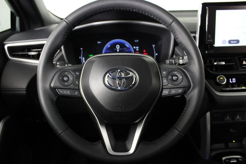 2025 Toyota Corolla Cross Hybrid XSE